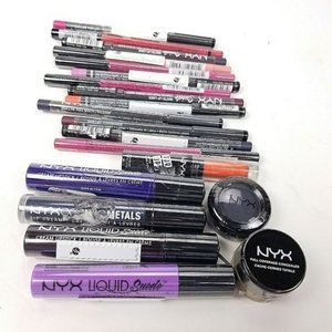 NYX Cosmetic & Makeup Lot 15 Pieces💄💛